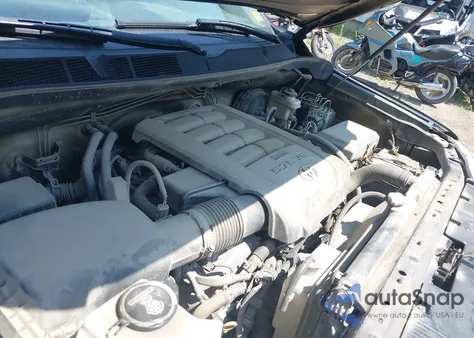 2017 Toyota Tundra Sr5 5.7L V8 из США, поврежденный, VIN 5TFDY5F12HX606507